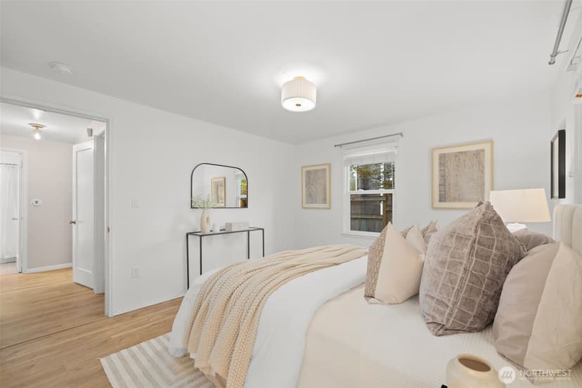 Property photo for 368 NW 48th Street, Seattle photo 10