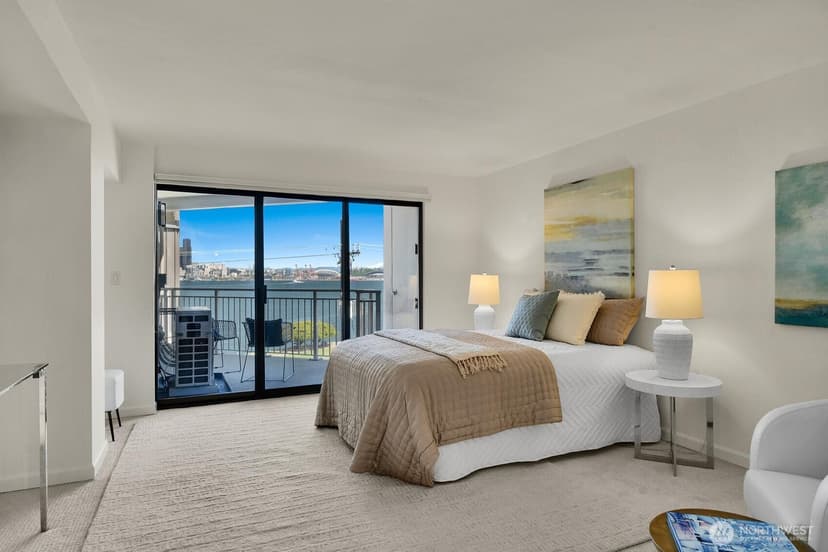 Property photo for 1111 Harbor Avenue SW #500, Seattle photo 21