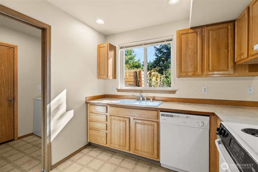 Property photo for 8416 Ainsworth, Tacoma photo 12