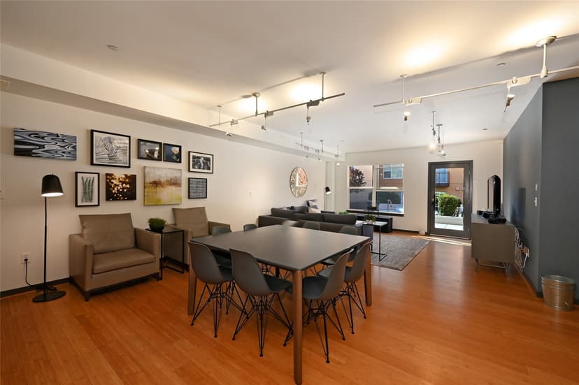 Property photo for 413 NE 70th Street #210, Seattle photo 18