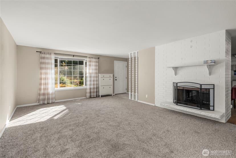 Property photo for 8629 108th Street SW, Lakewood photo 5
