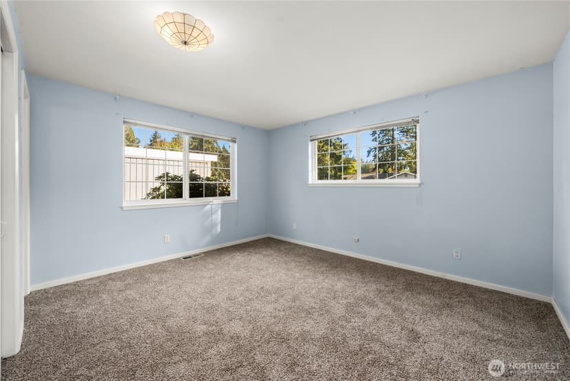 Property photo for 8629 108th Street SW, Lakewood photo 14