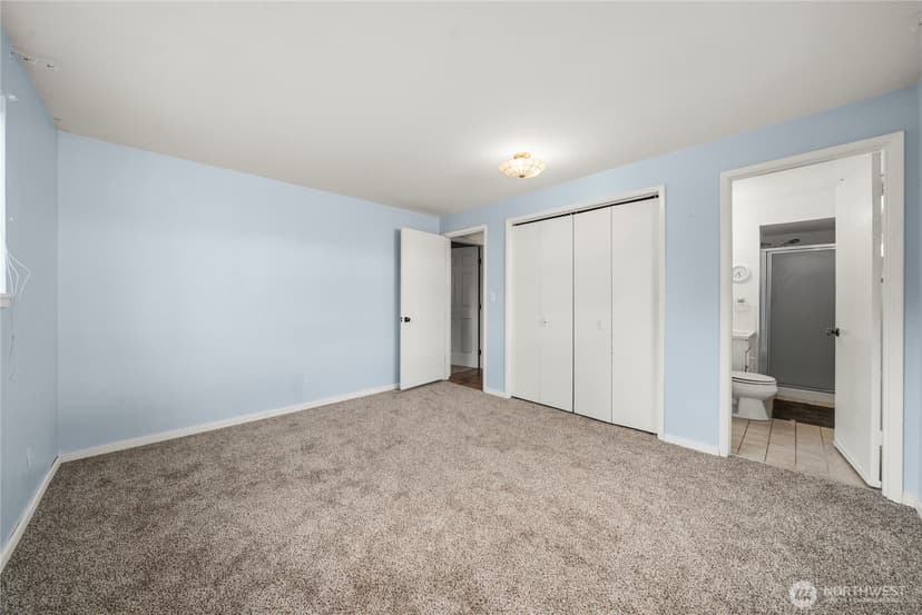 Property photo for 8629 108th Street SW, Lakewood photo 15