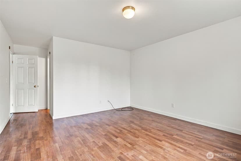 Property photo for 27010 186th Avenue SE, Covington photo 17