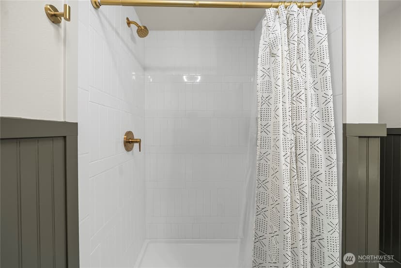Property photo for 9628 S 214th Street, Kent photo 27