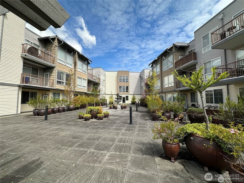 Property photo for 225 Logan Avenue S #106, Renton photo 17