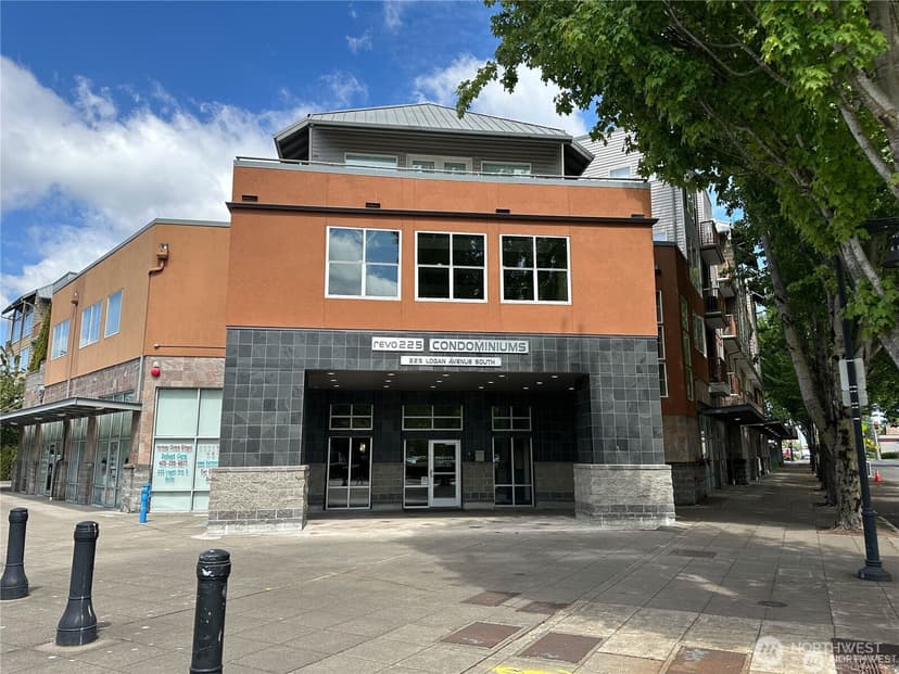 Property photo for 225 Logan Avenue S #106, Renton photo 13