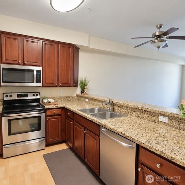 Property photo for 225 Logan Avenue S #106, Renton photo 4