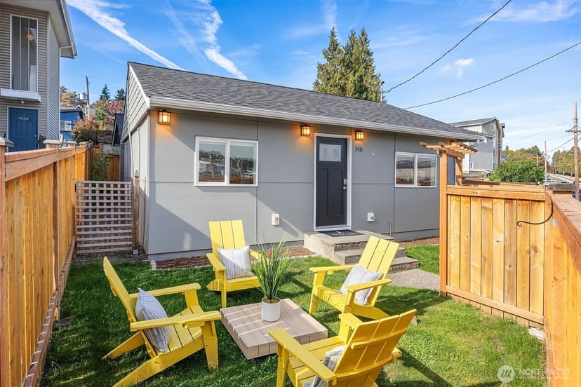 Property photo for 3431 Gilman Avenue W, Seattle
