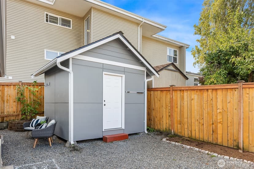 Property photo for 3431 Gilman Avenue W, Seattle photo 14
