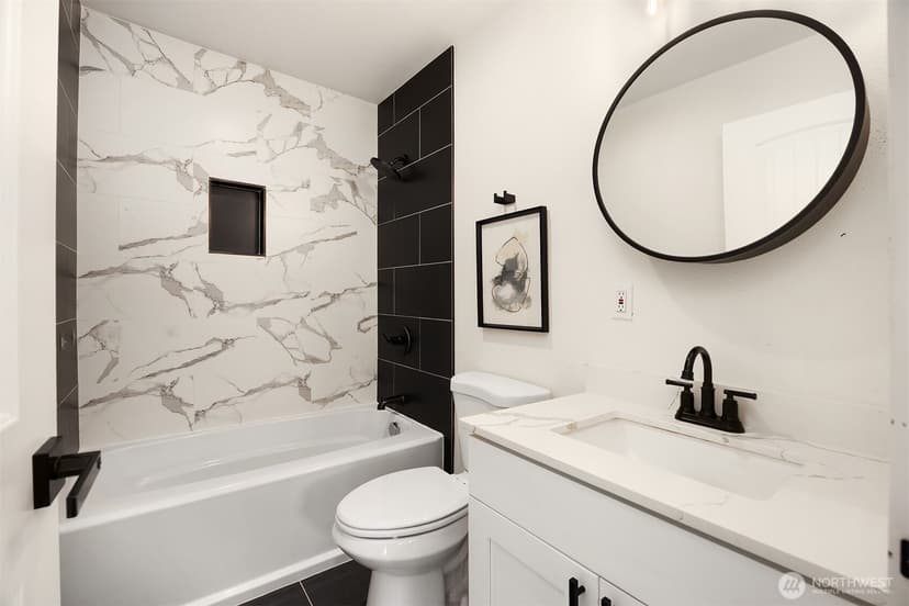 Property photo for 3431 Gilman Avenue W, Seattle photo 8