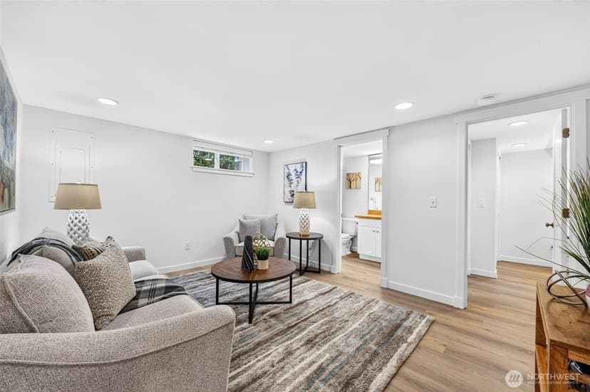 Property photo for 1606 42nd Avenue SW, Seattle photo 14