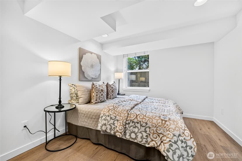 Property photo for 1606 42nd Avenue SW, Seattle photo 15