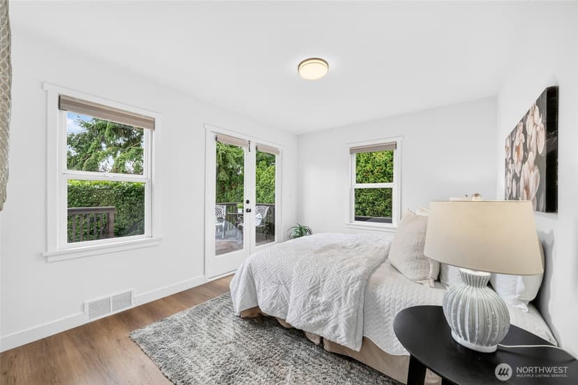 Property photo for 1606 42nd Avenue SW, Seattle photo 10