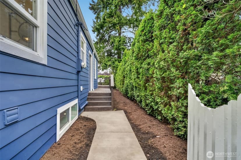 Property photo for 1606 42nd Avenue SW, Seattle photo 26