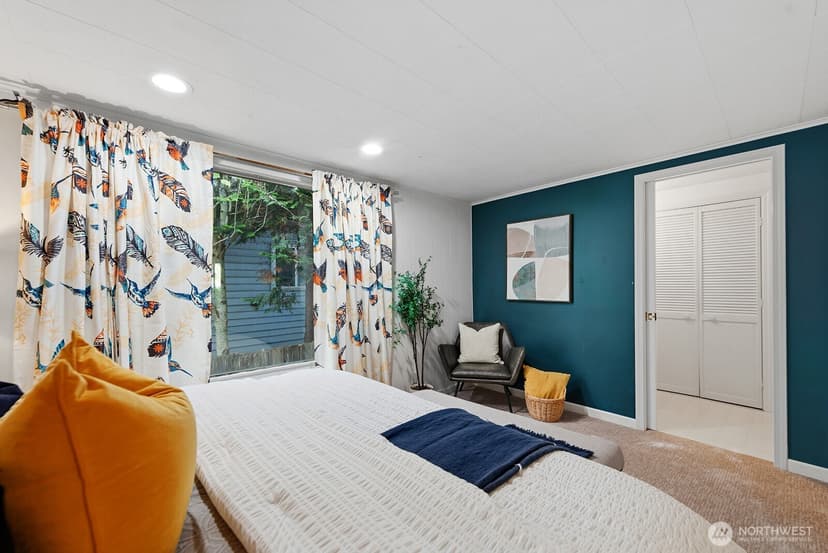 Property photo for 4107 SW Southern Street, Seattle photo 14