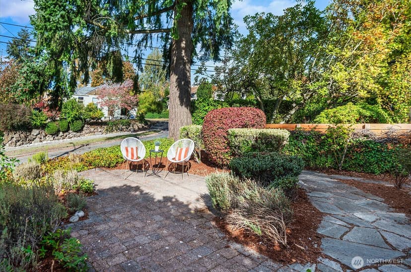 Property photo for 4107 SW Southern Street, Seattle photo 28