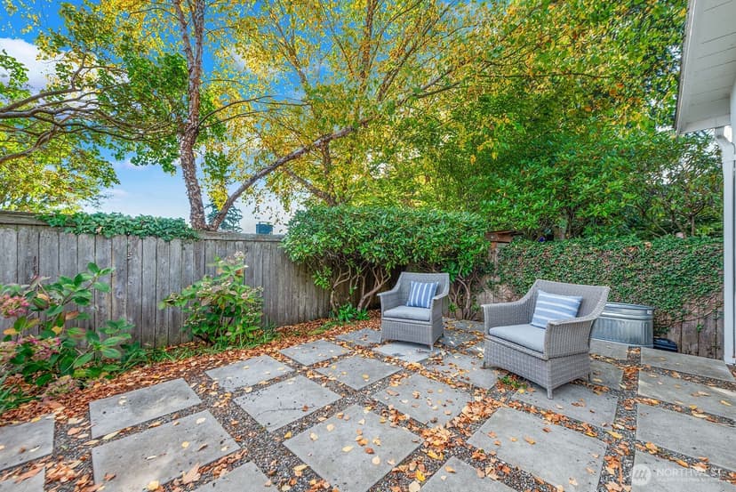 Property photo for 4107 SW Southern Street, Seattle photo 24