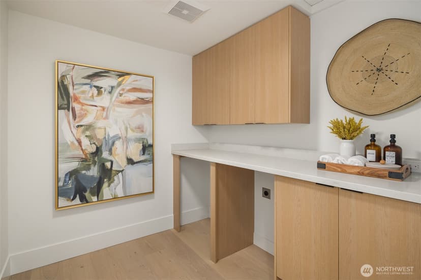 Property photo for 3720 80th Avenue SE, Mercer Island photo 25
