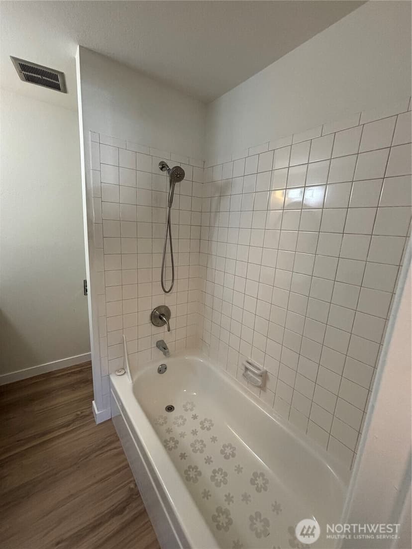 Property photo for 15509 Meridian Avenue N, Shoreline photo 20