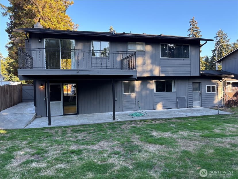 Property photo for 15509 Meridian Avenue N, Shoreline photo 38