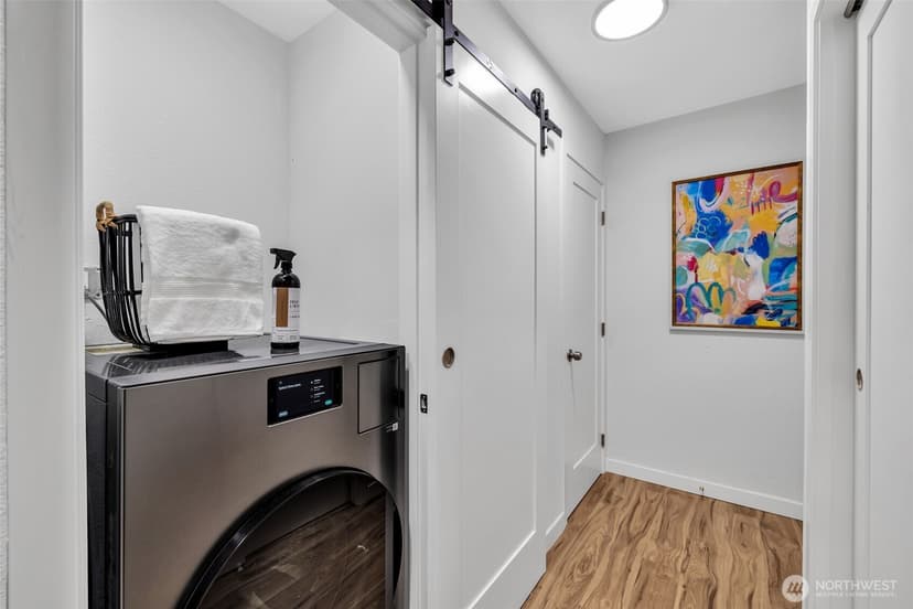 Property photo for 11701 100th Avenue NE #4, Kirkland photo 15