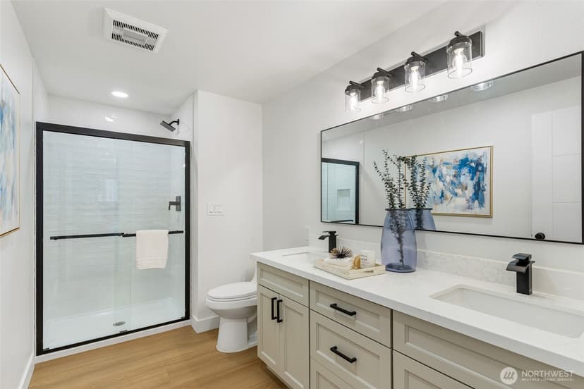 Property photo for 7420 181st Place SW, Edmonds photo 19