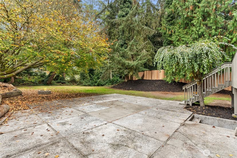 Property photo for 7420 181st Place SW, Edmonds photo 34