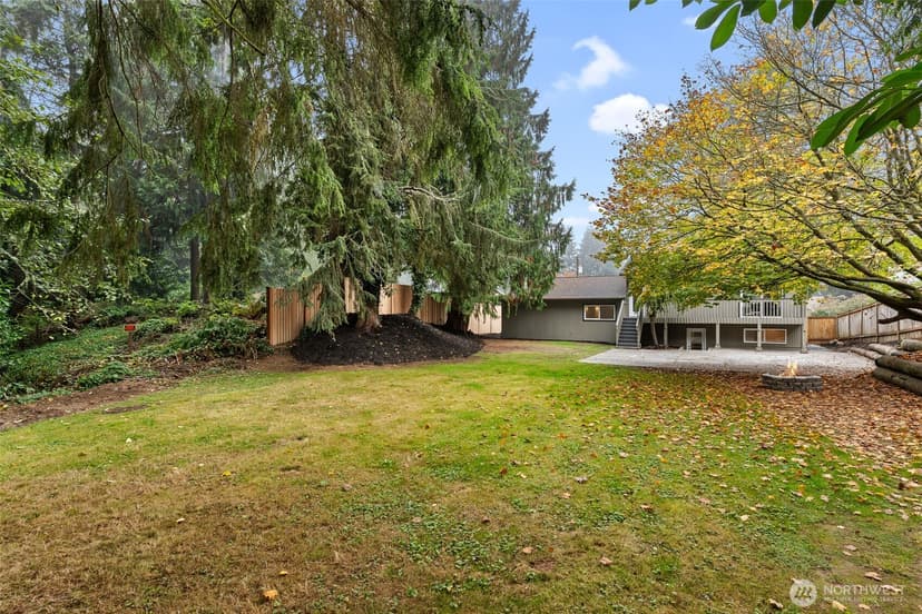 Property photo for 7420 181st Place SW, Edmonds photo 35