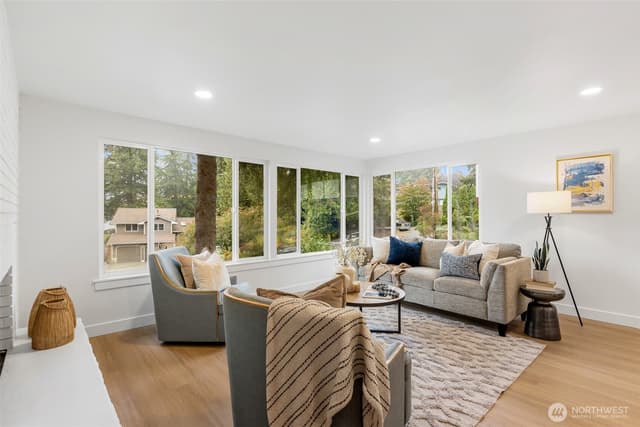 Property photo for 7420 181st Place SW, Edmonds photo 5