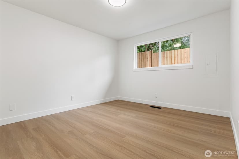 Property photo for 7420 181st Place SW, Edmonds photo 24