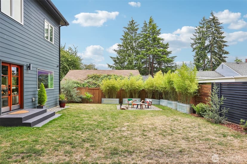 Property photo for 10030 37th Avenue SW, Seattle photo 34