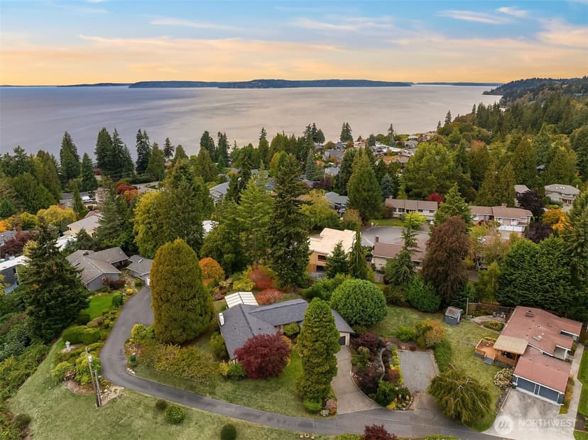 Property photo for 17328 76th Avenue W, Edmonds photo 12