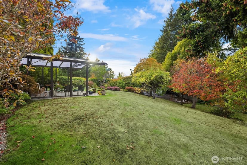 Property photo for 17328 76th Avenue W, Edmonds photo 5