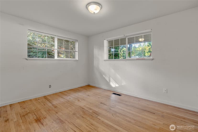 Property photo for 1211 N 173rd Street, Shoreline photo 12