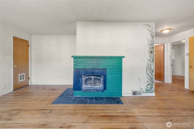 Property photo for 1211 N 173rd Street, Shoreline photo 4