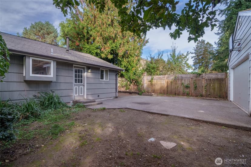 Property photo for 1211 N 173rd Street, Shoreline photo 18