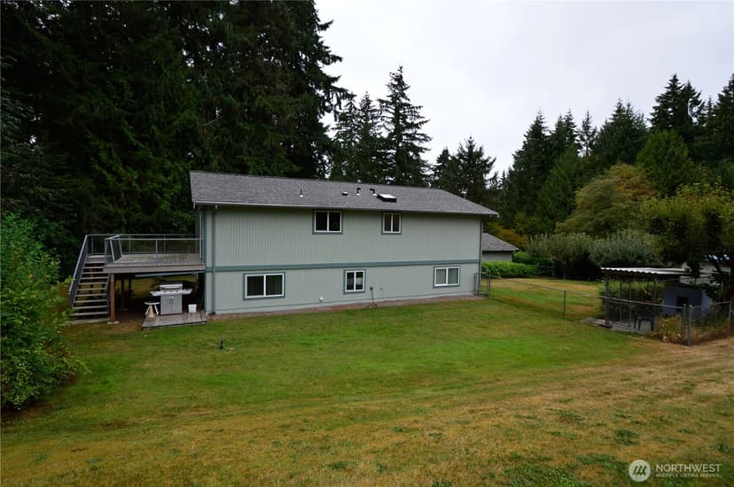 Property photo for 9925 61st Avenue E, Puyallup photo 25