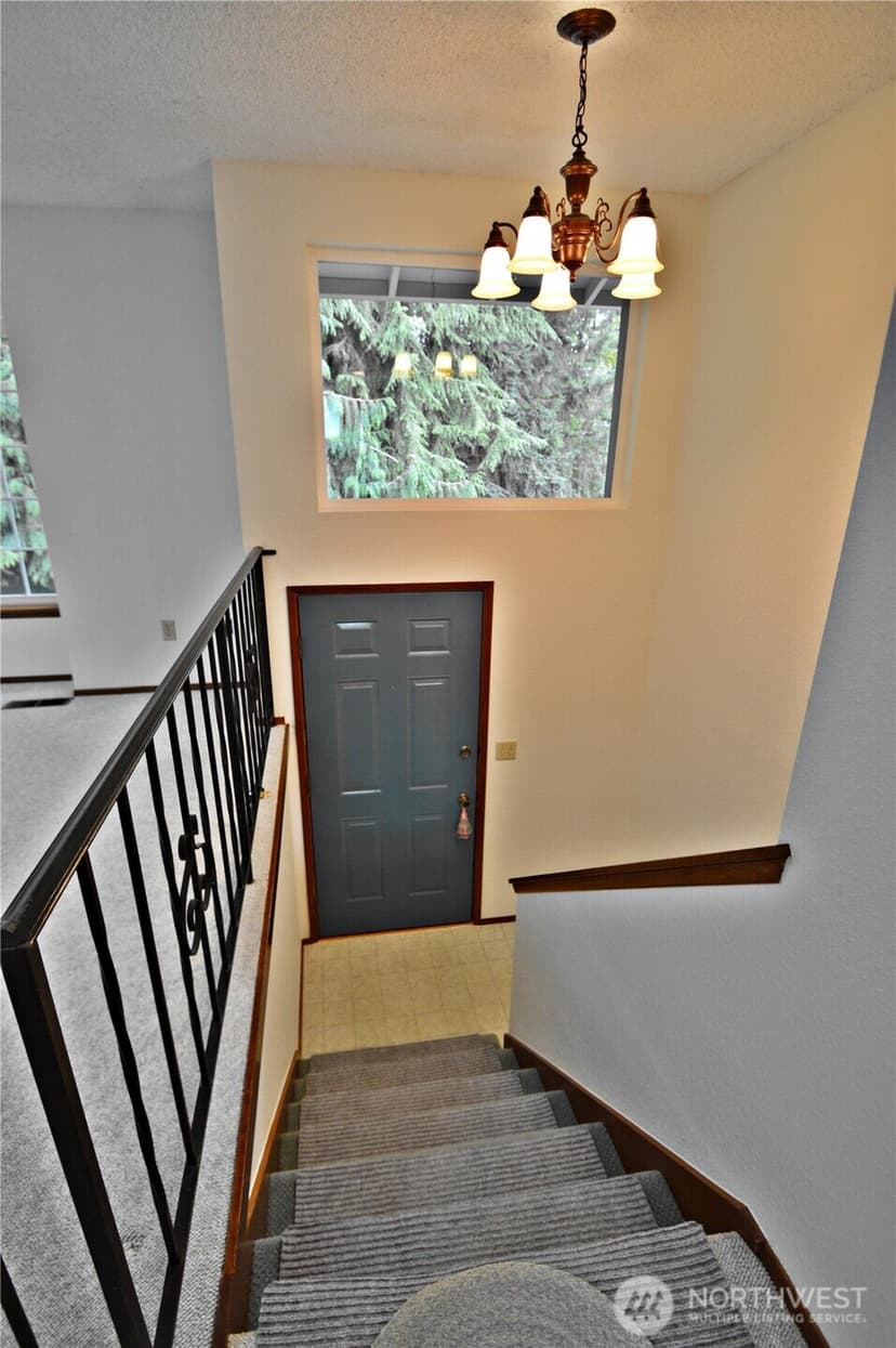 Property photo for 9925 61st Avenue E, Puyallup photo 4