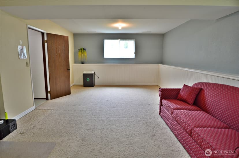 Property photo for 9925 61st Avenue E, Puyallup photo 16
