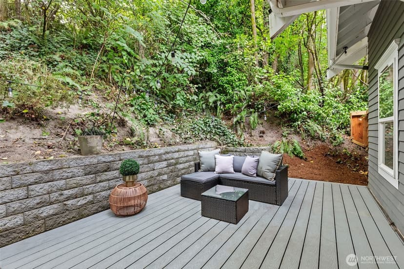 Property photo for 2106 Fairmount Avenue SW, Seattle photo 39