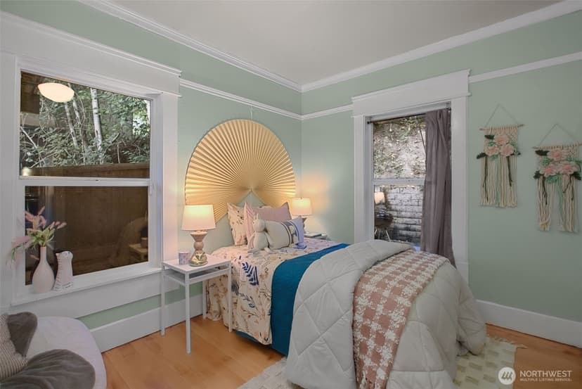 Property photo for 2106 Fairmount Avenue SW, Seattle photo 22