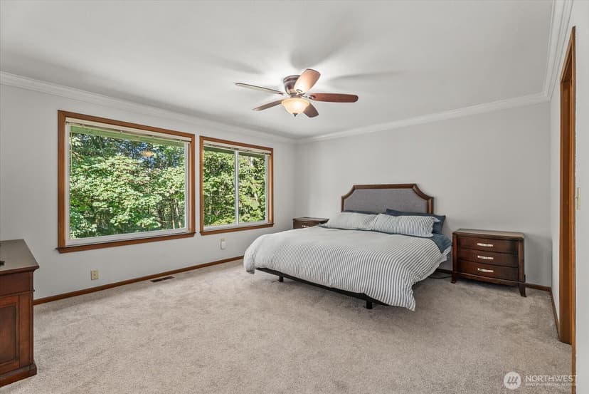 Property photo for 36023 3rd Avenue S, Federal Way photo 16