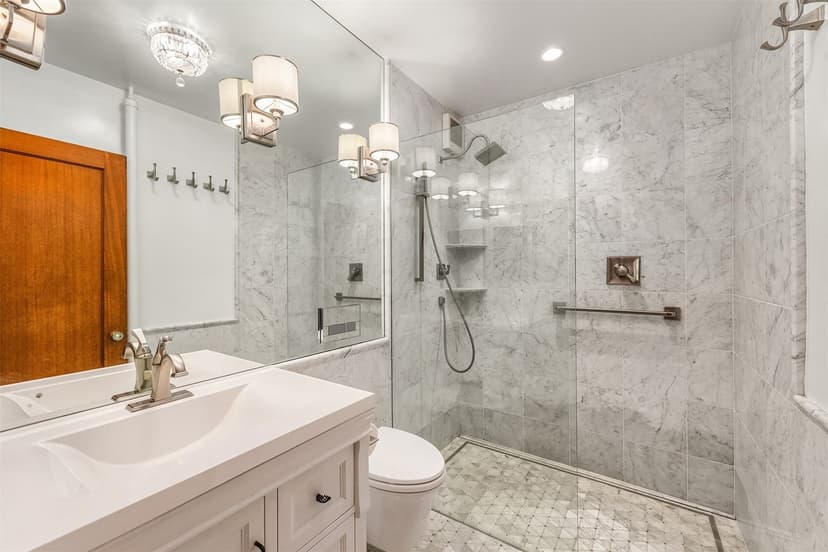 Property photo for 200 17th Avenue E #204, Seattle photo 16