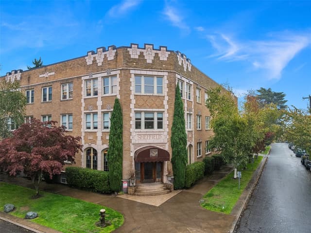 Property photo for 200 17th Avenue E #204, Seattle