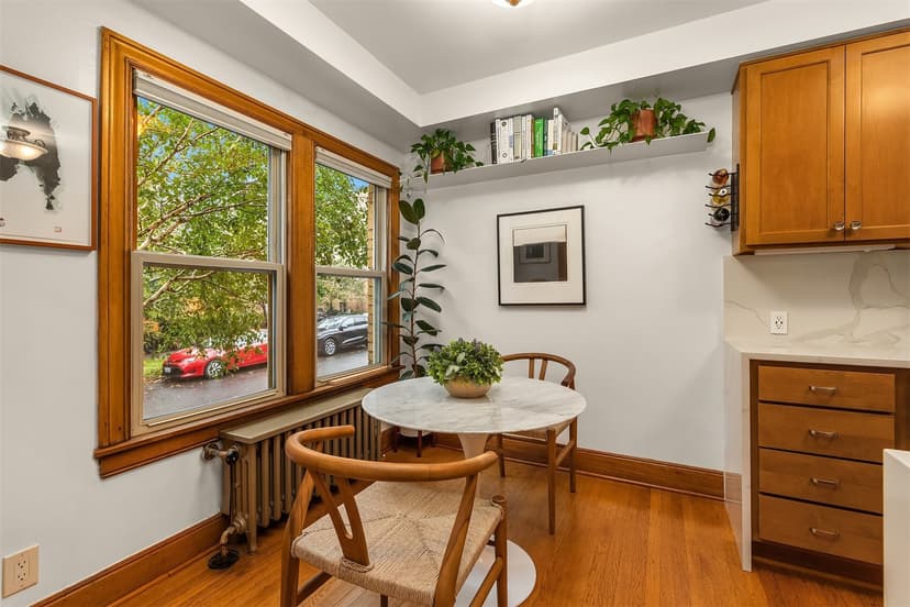 Property photo for 200 17th Avenue E #204, Seattle photo 10