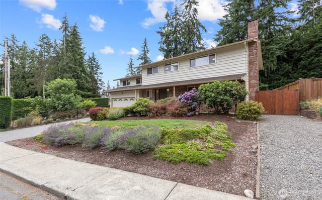 Property photo for 1007 174th Avenue NE, Bellevue