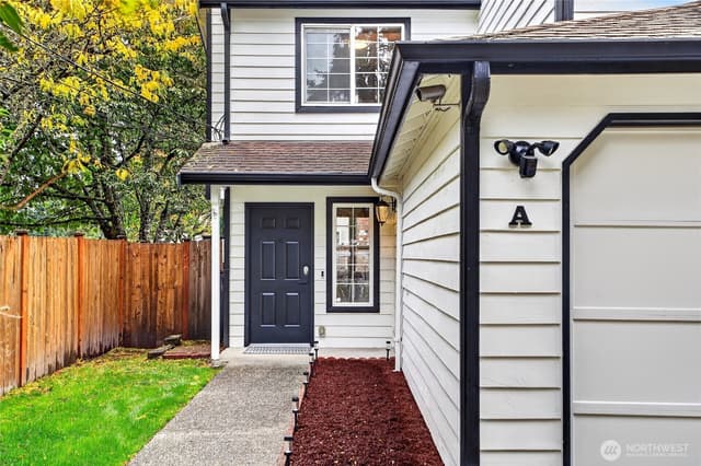 Property photo for 1930 W Cypress Way #A, Lynnwood photo 3