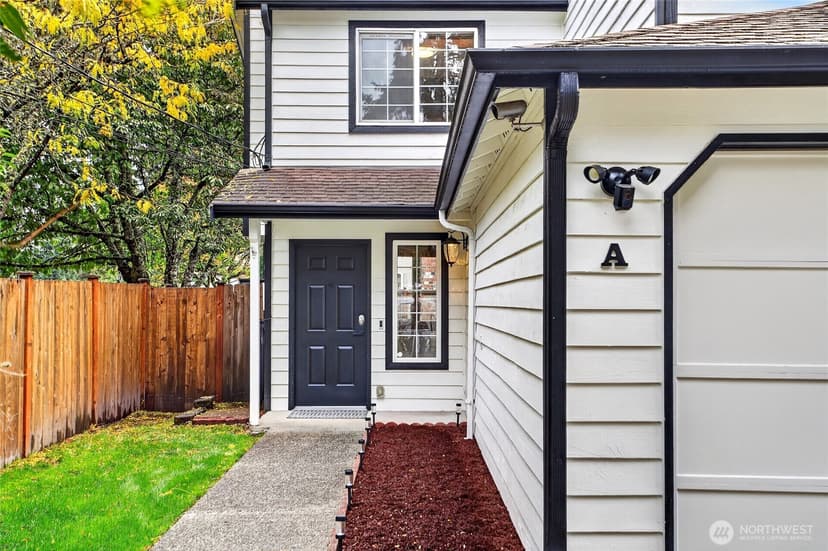 Property photo for 1930 W Cypress Way #A, Lynnwood photo 3