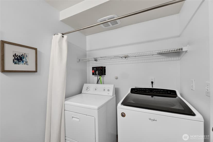 Property photo for 1930 W Cypress Way #A, Lynnwood photo 18